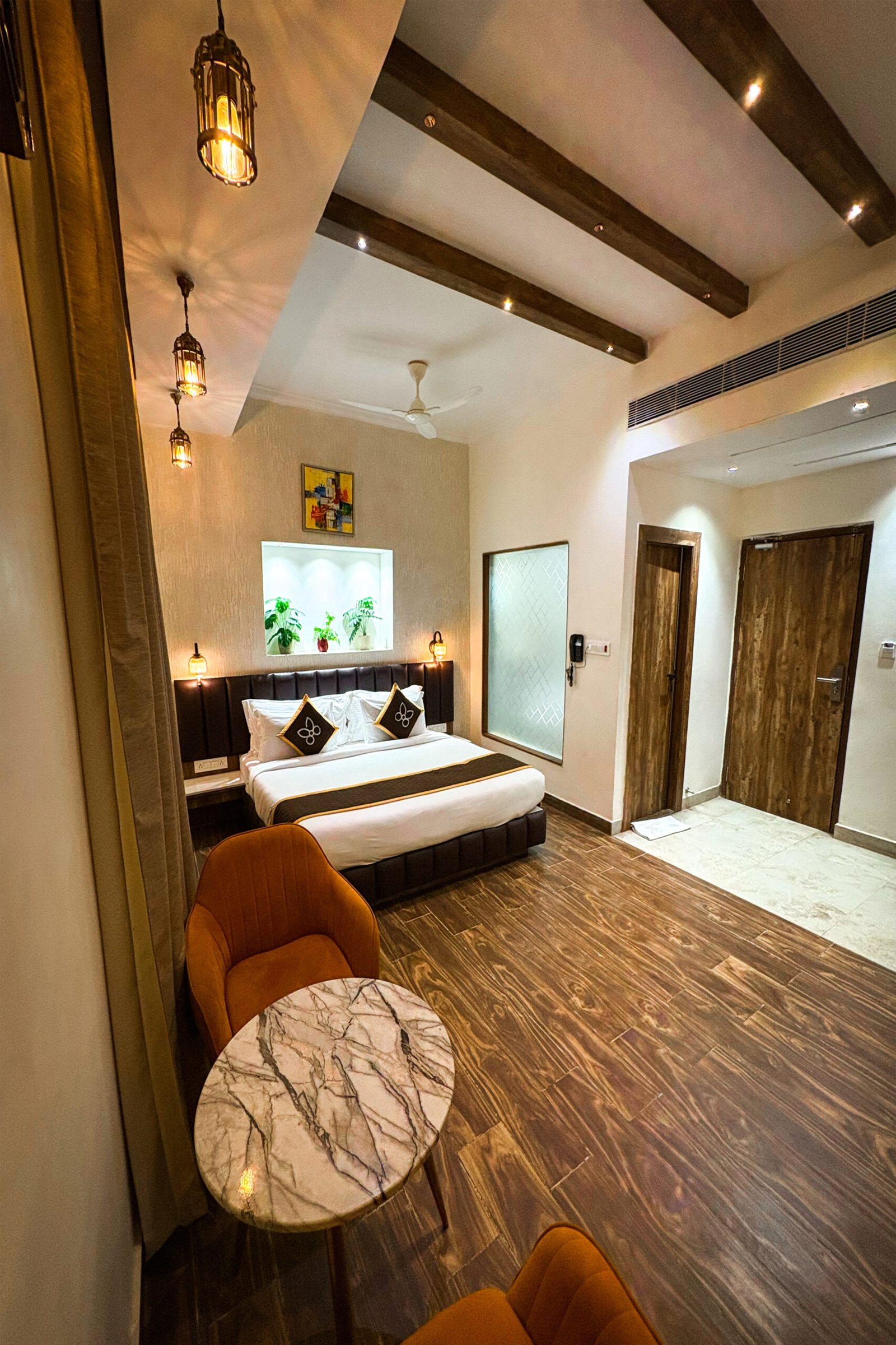 Royal Room - Stoneberry Resort Madhupur