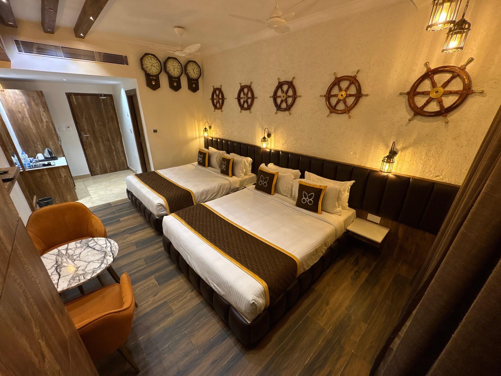 Royal Room - Stoneberry Resort Madhupur